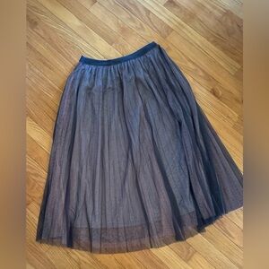 Hem & Thread Navy and pink tuille Skirt with elastic waistband.